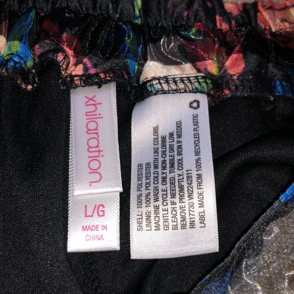 Pull on skirt with pockets! - Picture 3 of 4